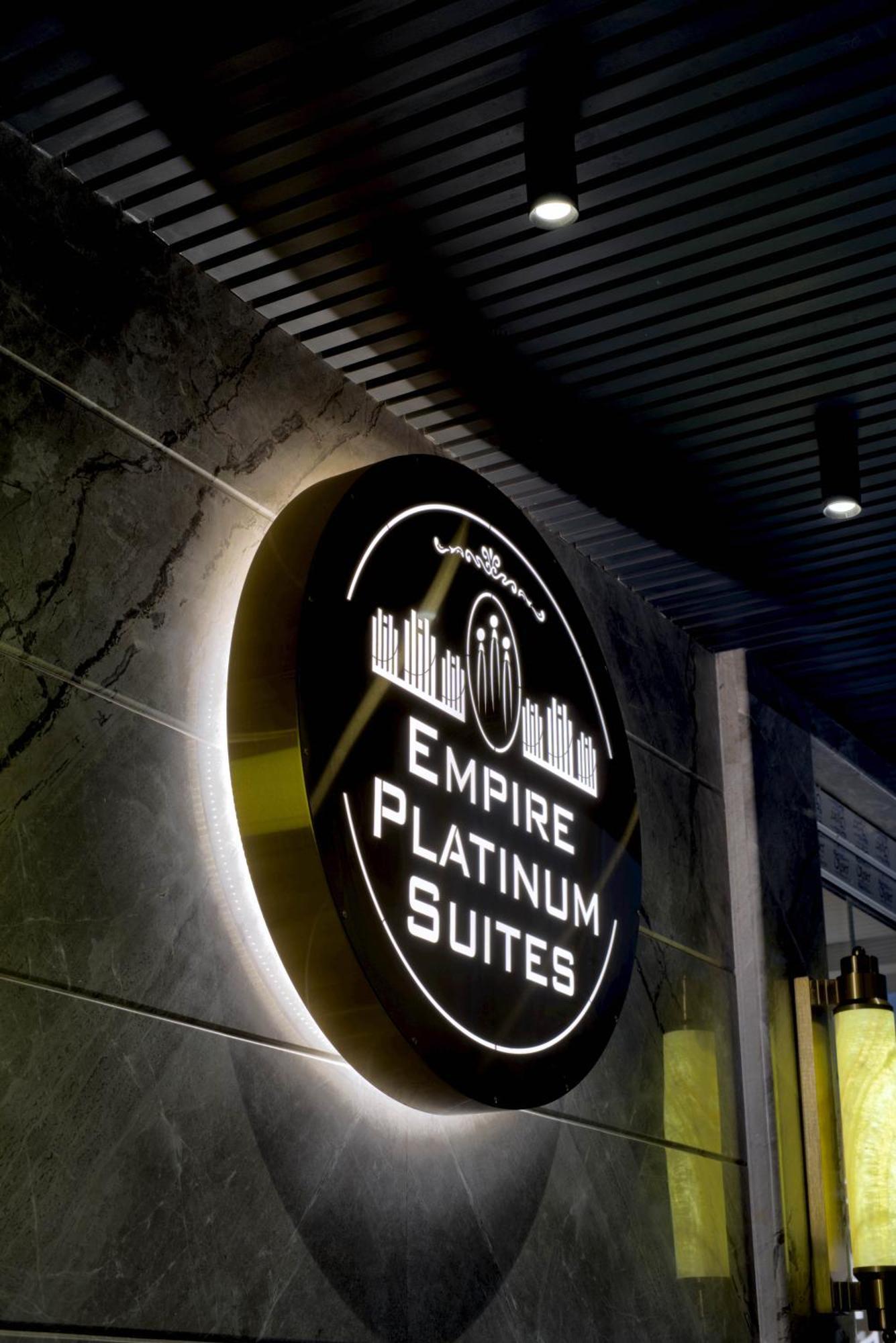 Empire Platinum Suites 新德里 外观 照片
