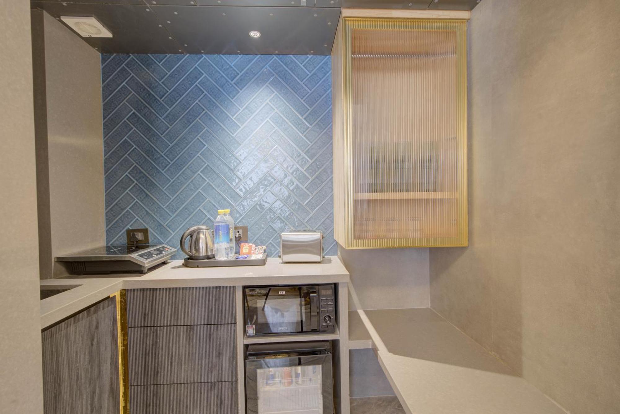 Empire Platinum Suites 新德里 外观 照片