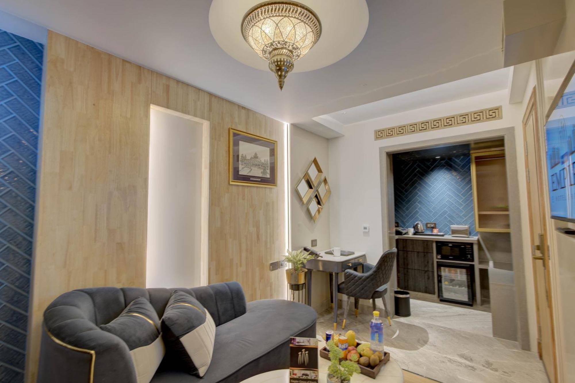 Empire Platinum Suites 新德里 外观 照片
